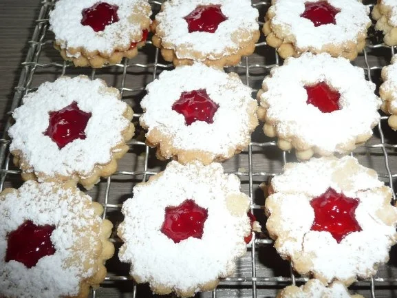 Weihnachtsgebäck. Linzer Gebäck 45 Stk. - Rezept