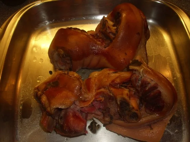 Eisbein gebacken mit Erbspüree - Rezept - Bild Nr. 4