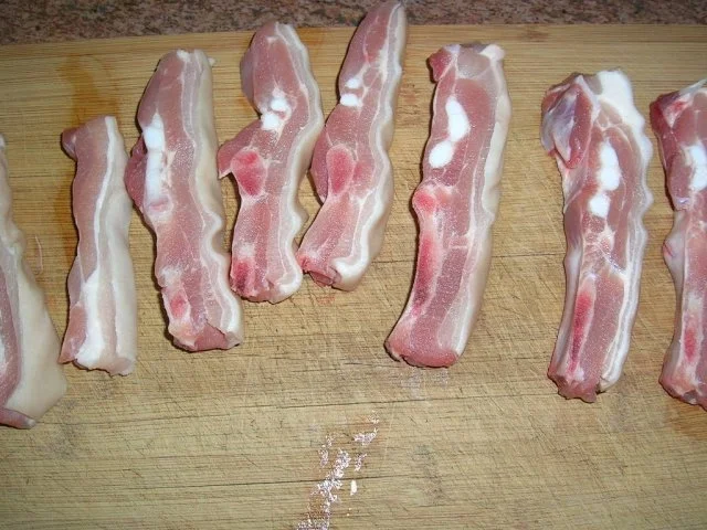 Rezept: Spanferkelspareribs mit Röstkartoffeln und Blattspinat (schnell und lecker) Bild Nr. 2 Spanferkelspareribs mit Röstkartoffeln und Blattspinat (schnell und lecker) - Rezept - Bild Nr. 2