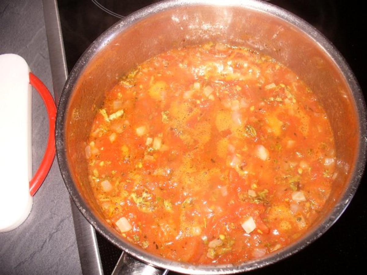 Bandnudeln, Tomatensoße am gefüllten Hackbraten - Rezept - Bild Nr. 6