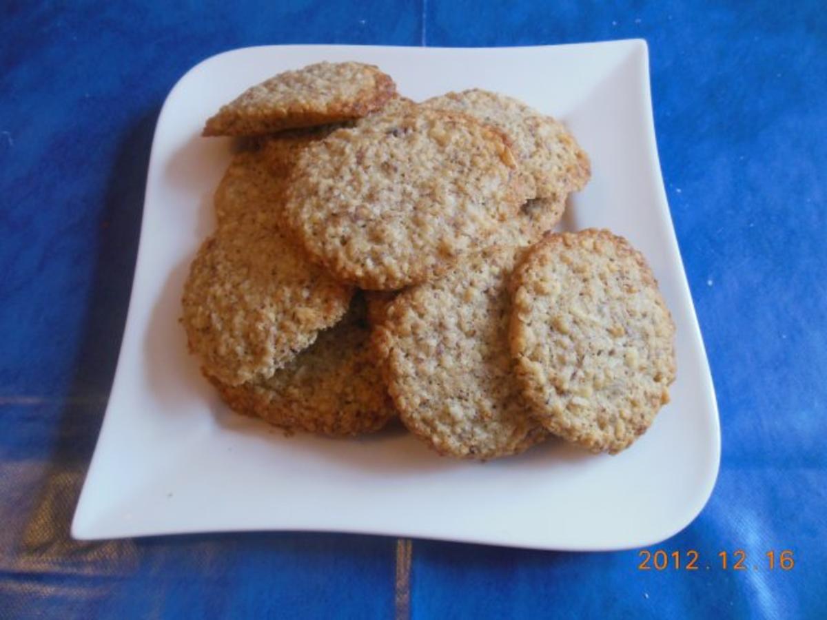 Gebäck:Haferflocken-Mandel-Plätzchen - Rezept - kochbar.de