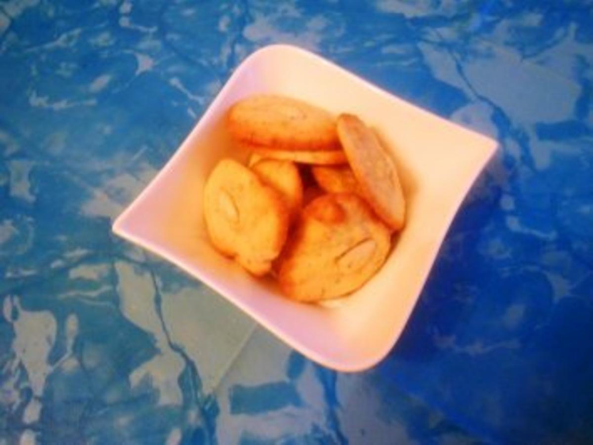 Gebäck:Plätzchen Marzipan Mandel Gebäck - einfach - von jasti180101