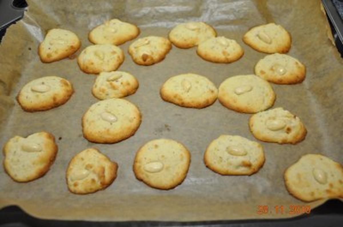 Gebäck:Plätzchen Marzipan-Mandel-Gebäck - Rezept - Bild Nr. 2