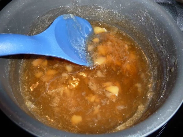 Glasierter Apfelkucken - Rezept - Bild Nr. 13