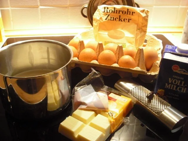 Créme Brûlèe mit weißer Schokolade und Tonkabohne - Rezept - Bild Nr. 2