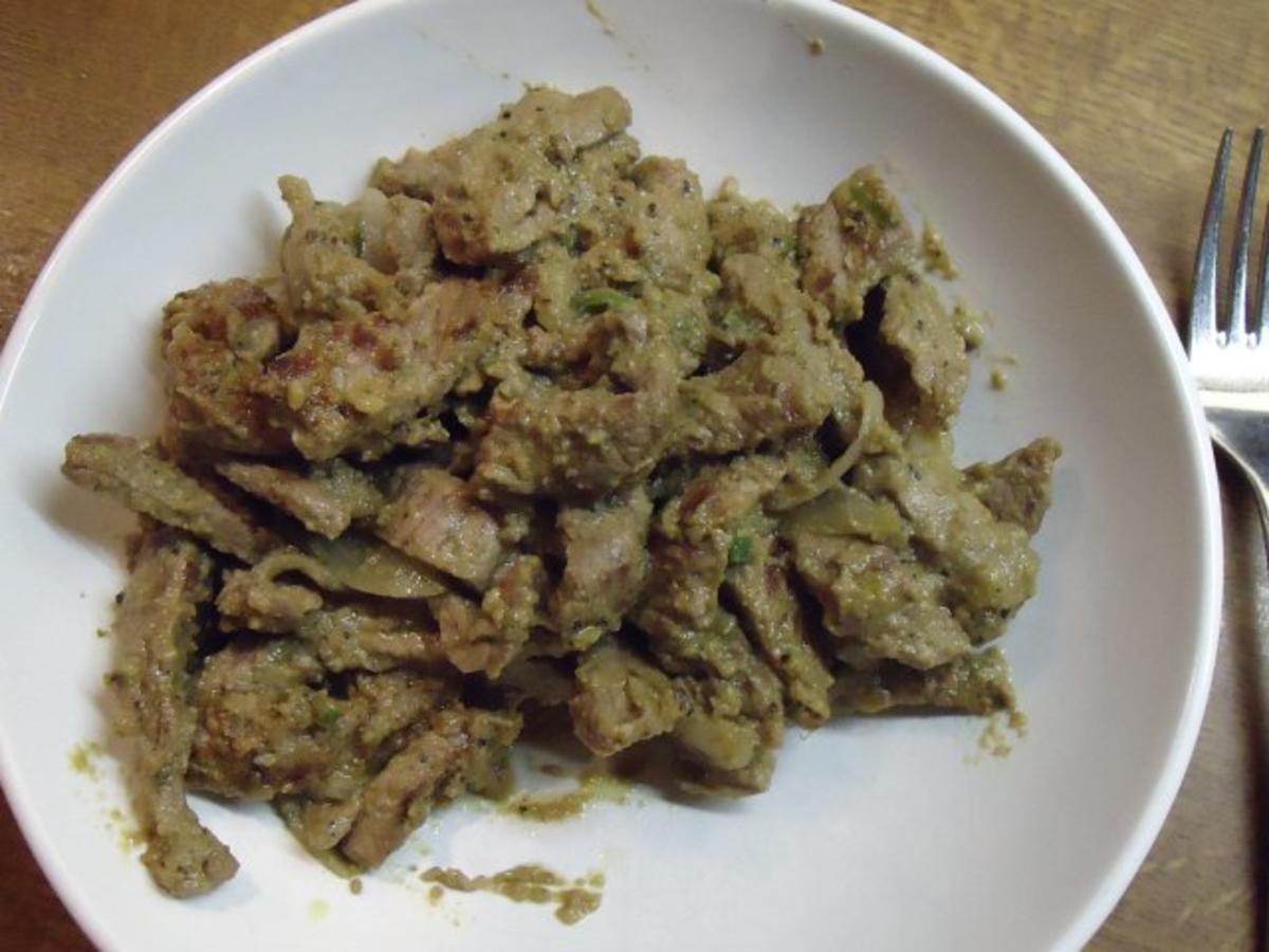 Rinder-Steak-Streifen in Avocado-Creme - Rezept - kochbar.de
