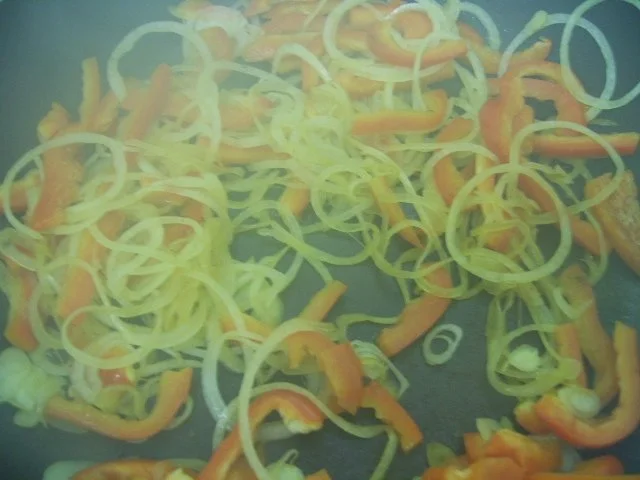 Rezept: Hähnchengeschnetzeltes Bild Nr. 5 Hähnchengeschnetzeltes - Rezept - Bild Nr. 5