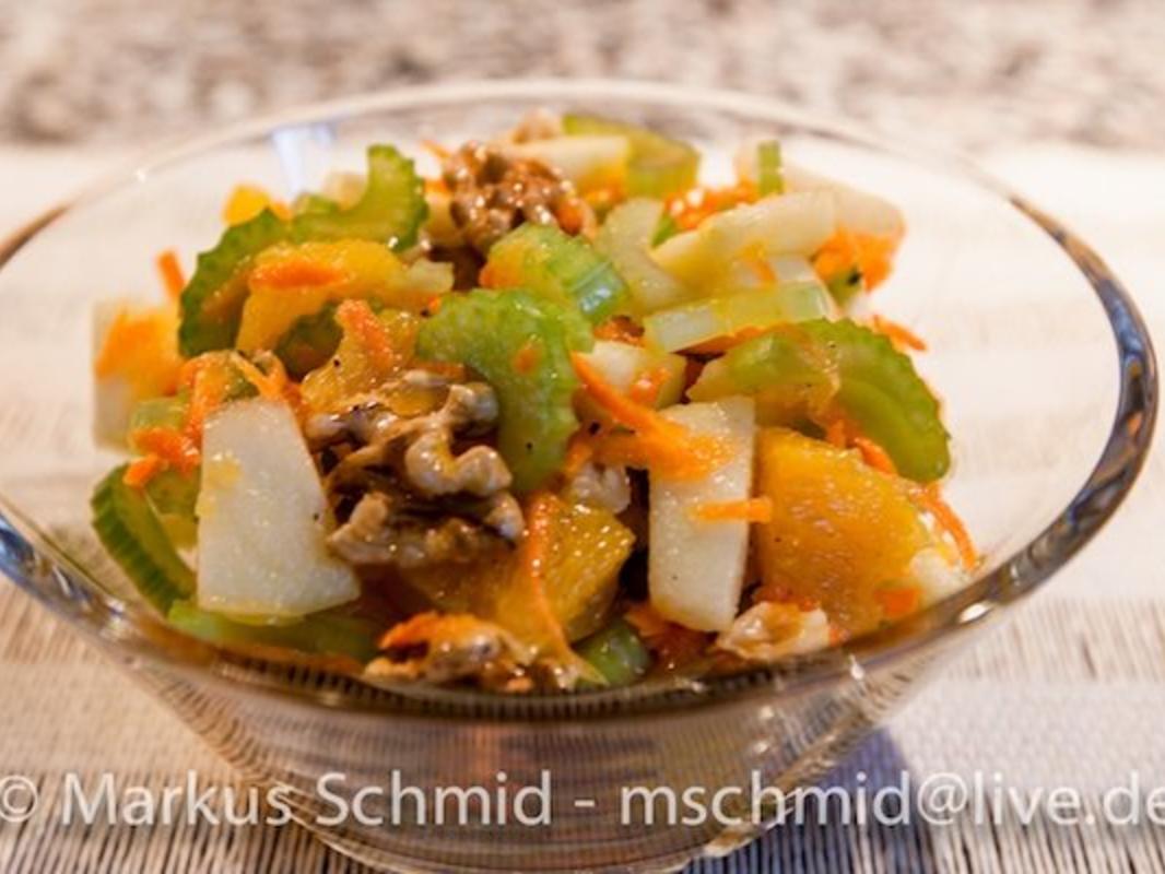 Salat aus Staudensellerie - Rezept mit Bild - kochbar.de