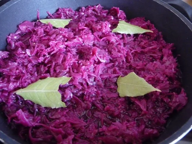 Gänsekeulen, Mandarinen - Rotkohl und Semmelklöße - Rezept - Bild Nr. 10