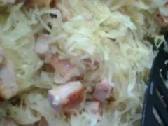 Rezept: Sauerkraut-Kuchen Bild Nr. 8 Sauerkraut-Kuchen - Rezept - Bild Nr. 8