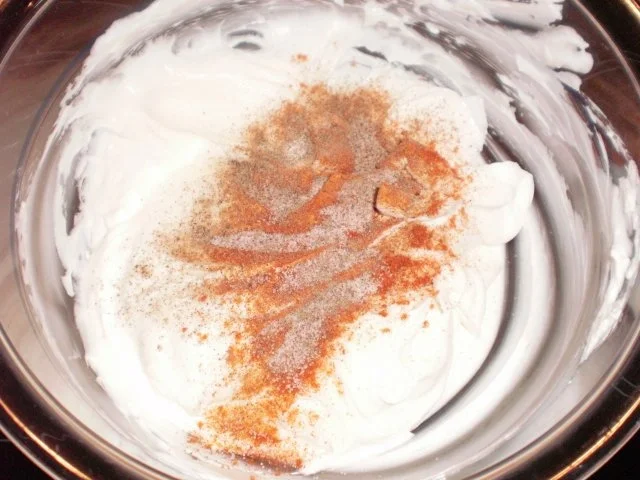 Rezept: Pumpernickeltaler mit Schinken-Frischkäse Bild Nr. 3 Pumpernickeltaler mit Schinken-Frischkäse - Rezept - Bild Nr. 3