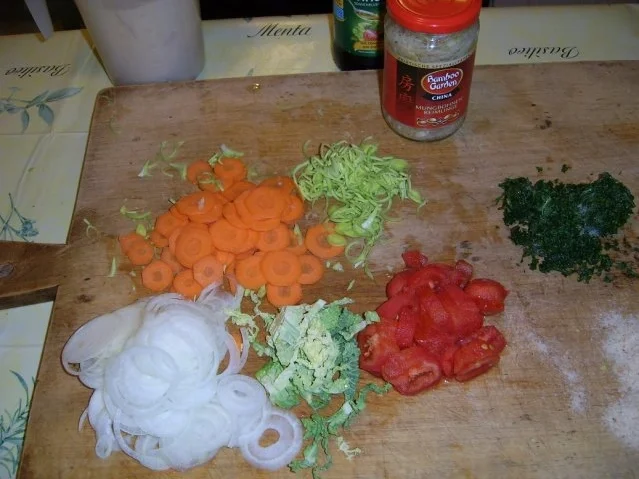 Hühnchen im Gemüsebett mit Kräuterkruste - Rezept - Bild Nr. 7