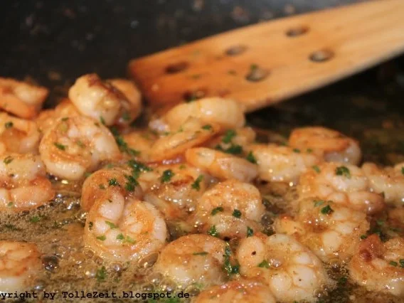 Rezept: Knoblauchgambas Bild Nr. 2 Knoblauchgambas - Rezept - Bild Nr. 2