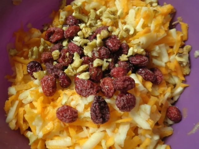 Rezept: Nur'n Möhrensalat ... Bild Nr. 6 Nur'n Möhrensalat ... - Rezept - Bild Nr. 6