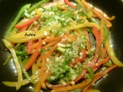 GEBUTTERTE PAPRIKABEILAGE - Rezept