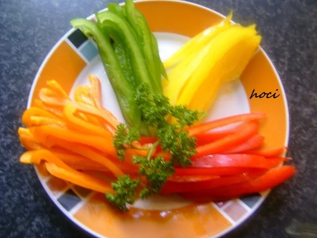 GEBUTTERTE PAPRIKABEILAGE - Rezept - Bild Nr. 2