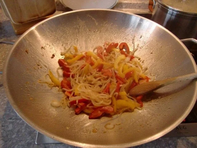 Hähnchenbruststreifen aus dem Wok à la Heiko - Rezept - Bild Nr. 7