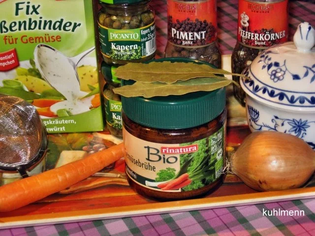 Kochklopse in Kapernsoße - Rezept - Bild Nr. 3