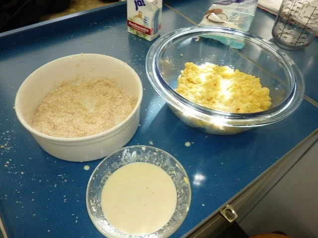 Rezept: Weihnachten: Kokostaler Bild Nr. 2 Weihnachten: Kokostaler - Rezept - Bild Nr. 2