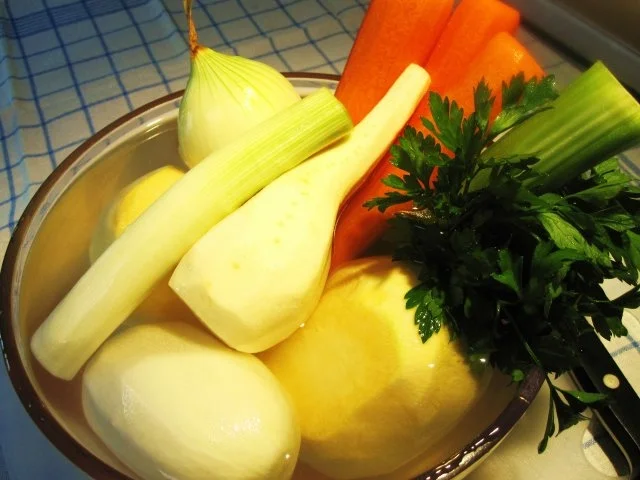 Rezept: Steckrübchensuppe nach Art der Spanier ... Bild Nr. 4 Steckrübchensuppe nach Art der Spanier ... - Rezept - Bild Nr. 4