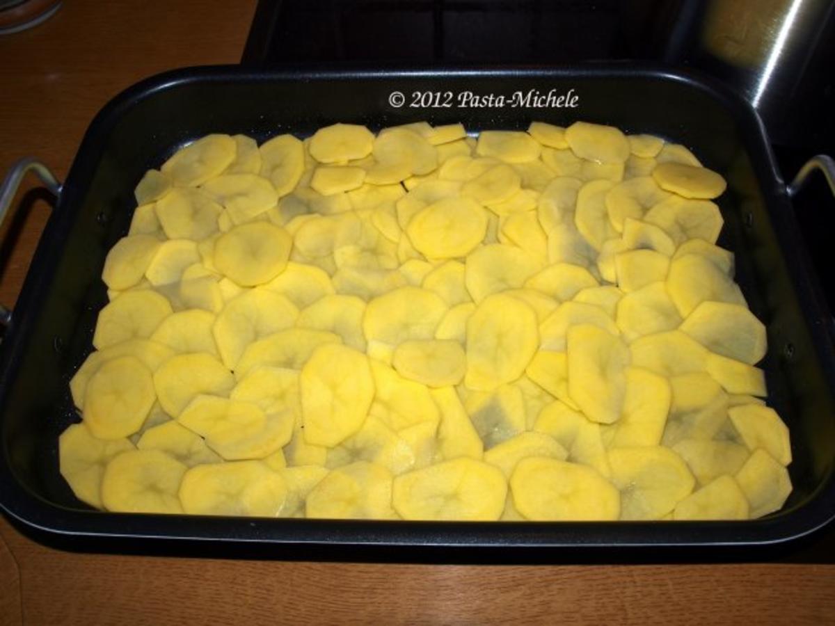 Jaromakohl aus dem Ofen mit Salsicce und überbackenem Ziegenkäse - Rezept - Bild Nr. 2