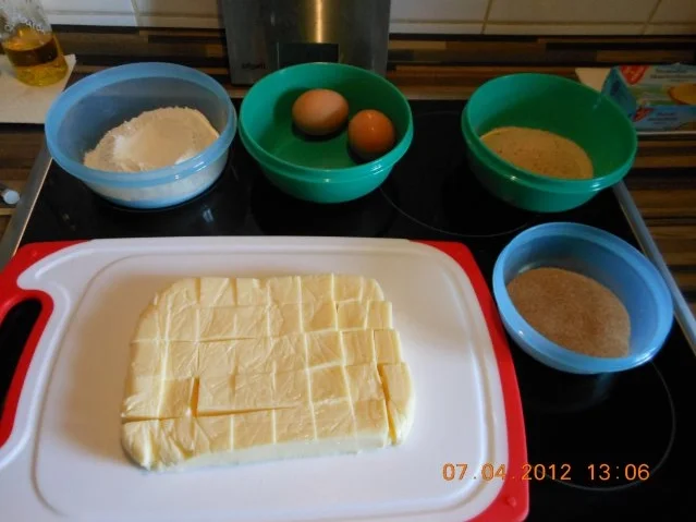 Rezept: Panierte Puddingswürfel Bild Nr. 2 Panierte Puddingswürfel - Rezept - Bild Nr. 2