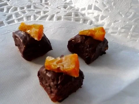 Orangen-Walnuss-Marzipanpralinen - Rezept