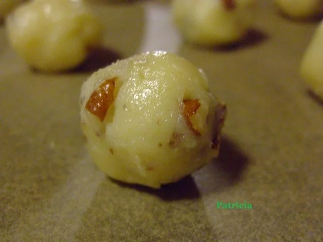 Rezept: Pecannuss-Plätzchen Bild Nr. 3 Pecannuss-Plätzchen - Rezept - Bild Nr. 3