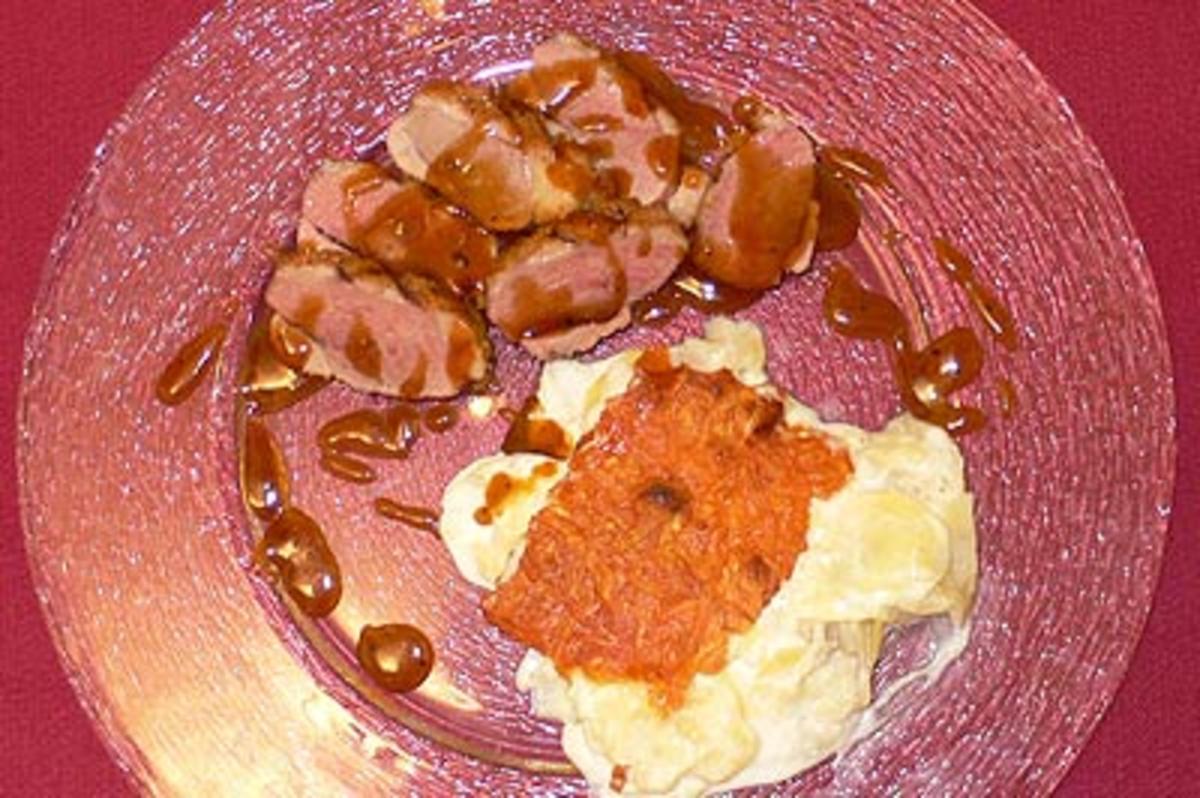 Barbarie-Entenbrust mit französischem Kartoffelauflauf an einer Orangensoße - Rezept