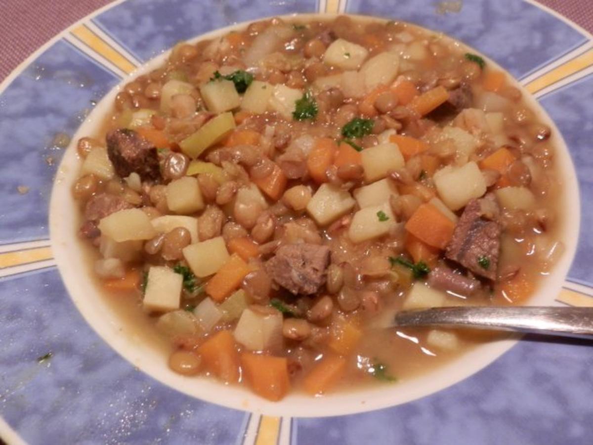 Linsensuppe Deftig Lecker Dieser Klassiker Ist Genau Das Richtige Fur Die Kalten e Rezept Mit Bild Kochbar De