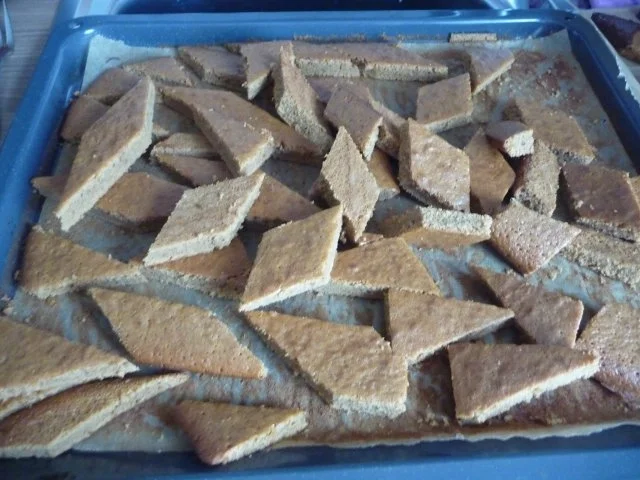 Plätzchen & Kekse : Lebkuchen - Rauten - Rezept - Bild Nr. 5