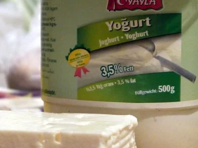 Hackschnitzel mit gebratenem Blumenkohl und Minze-Feta-Dip - Rezept - Bild Nr. 2