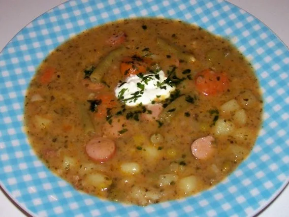 Bunter Gemüseeintopf mit Würstchen und Speck - Rezept - Bild Nr. 7