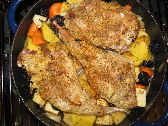 Wild: Kaninchen in Senfsoße mit Backpflaumen - Rezept - Bild Nr. 4