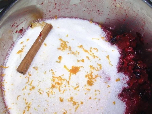 Rezept: Marmelade: Winterliche Grütze Bild Nr. 4 Marmelade: Winterliche Grütze - Rezept - Bild Nr. 4