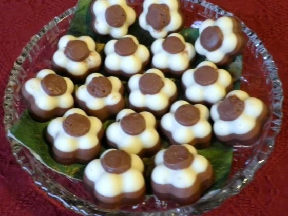 Nougat - Marzipan - Blüten ... - Rezept - Bild Nr. 2