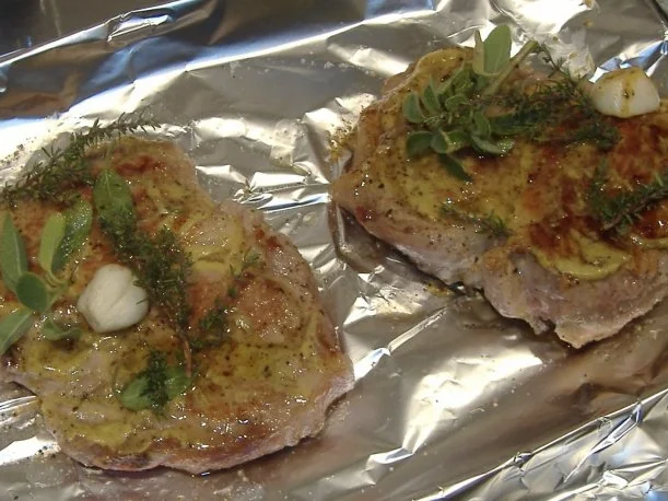 Nackensteak mit Apfel-Kartoffelstampf und Fleur de Sel - Rezept - Bild Nr. 2