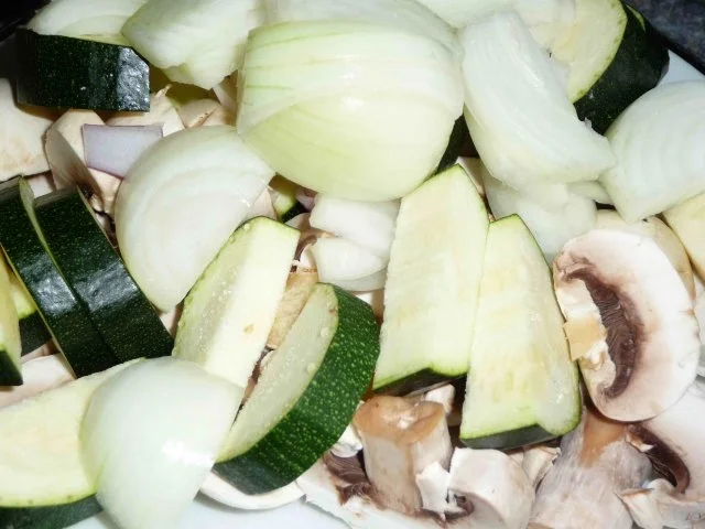 Rezept: Puten-Minischnitzel überbacken Bild Nr. 2 Puten-Minischnitzel überbacken - Rezept - Bild Nr. 2