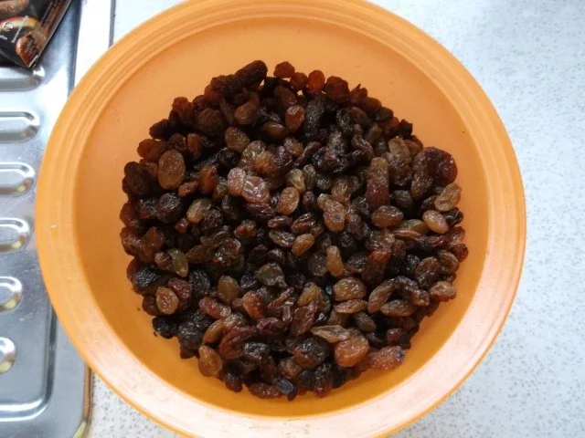 Rezept: Rosinenhäufchen Bild Nr. 3 Rosinenhäufchen - Rezept - Bild Nr. 3