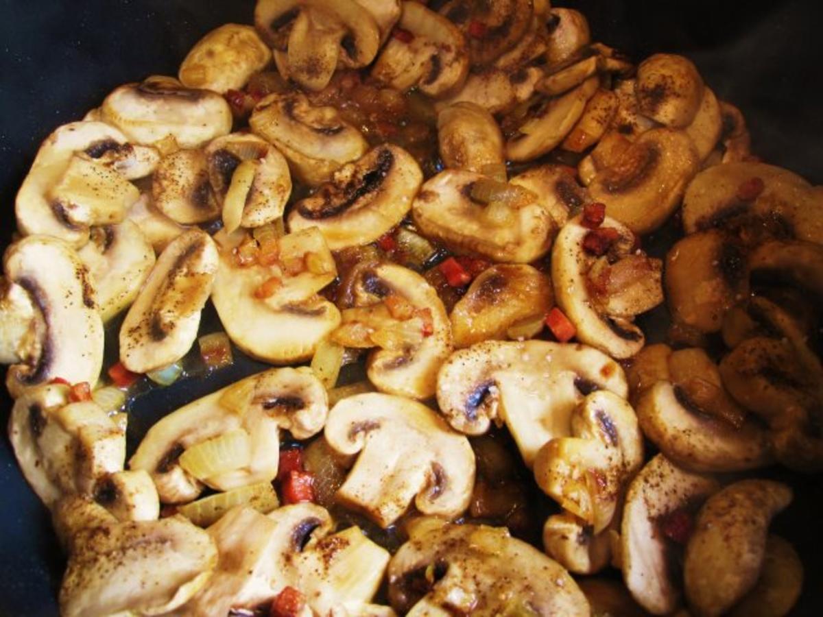 Überbackene Hühnerbrust mit Pimientos de Padrón - Rezept - Bild Nr. 3