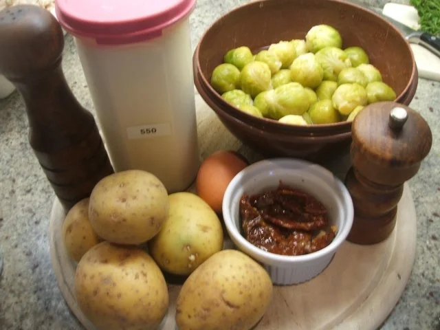 Knödel: Kartoffel-Rosenkohl-Rosen - Rezept - Bild Nr. 2