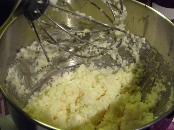 Plätzchen & Kekse : Meine Makronen ....frei Schnautze ;-) - Rezept - Bild Nr. 3