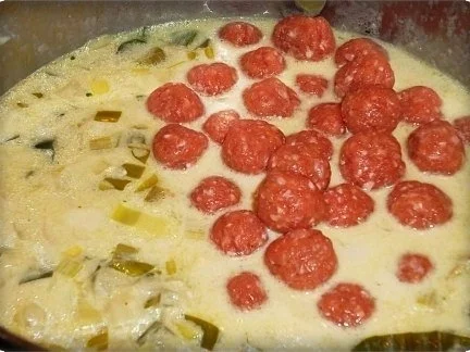 Lauch-Käsesuppe mit Mettwurst  Bällchen - Rezept - Bild Nr. 10