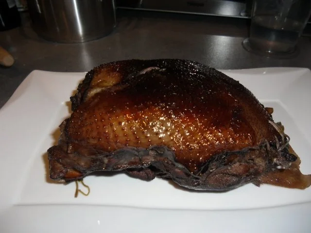 Gänsebrust mit Maronen Spekulatius und Marzipan Füllung - Rezept - Bild Nr. 2