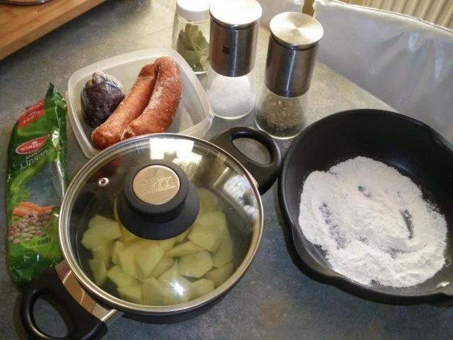 Rezept: Linseneintopf Linsensuppe süß-sauer Bild Nr. 3 Linseneintopf Linsensuppe süß-sauer - Rezept - Bild Nr. 3