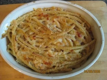 Rezept: Deftiger Nudelauflauf mit Speck,Parmesan u. Ketchup Bild Nr. 4 Deftiger Nudelauflauf mit Speck,Parmesan u. Ketchup - Rezept - Bild Nr. 4