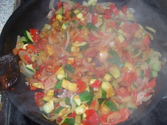 Mediterraner Kartoffelpüree-Gemüse-Auflauf mit Feta - Rezept - Bild Nr. 5