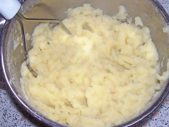 Mediterraner Kartoffelpüree-Gemüse-Auflauf mit Feta - Rezept - Bild Nr. 8