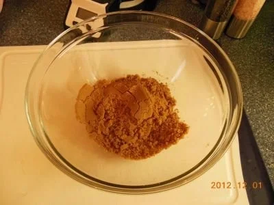 Dessert:Spekulatiussouffle mit Glühweinzabaione und Gewürzclementinen - Rezept - Bild Nr. 4