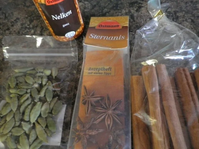 Rezept: Glühwein - Panna Cotta im Schokoladenmantel ... Bild Nr. 5 Glühwein - Panna Cotta im Schokoladenmantel ... - Rezept - Bild Nr. 5